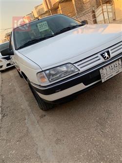 Peugeot 405
